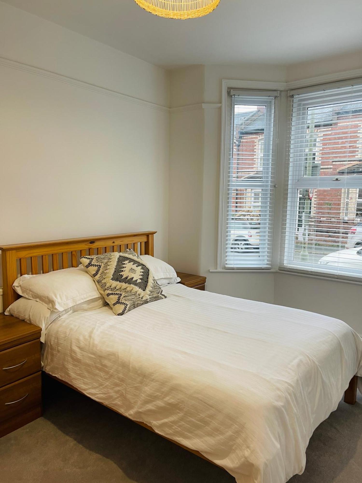 Newly Refurbished City Centre House With Parking Exeter Exteriér fotografie
